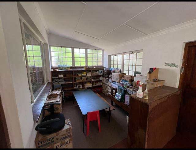 4 BEDROOM FREESTANDING FOR SALE IN NEWHOLME